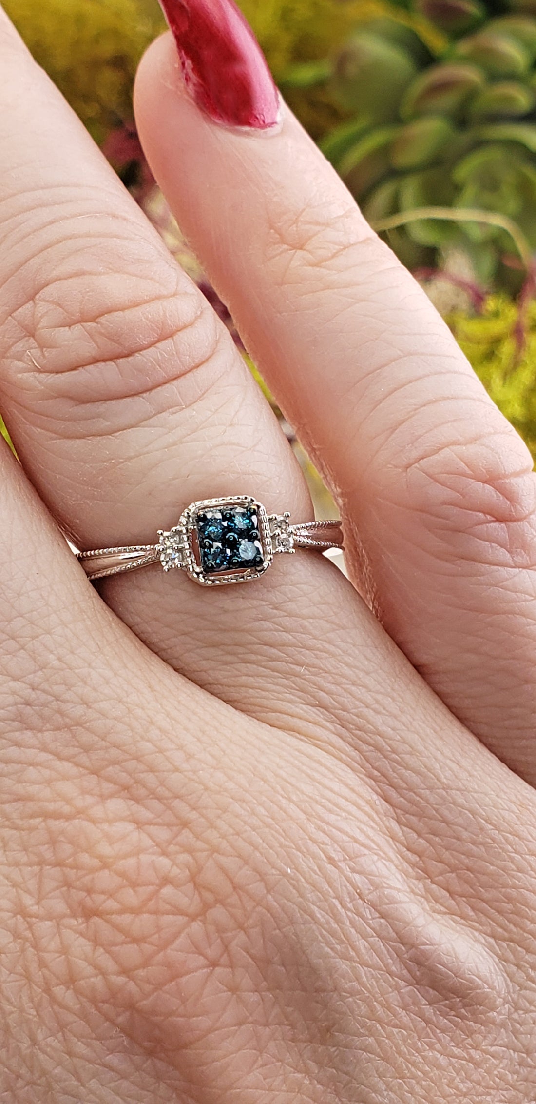 10k White Gold with Blue & White Diamond Ring | Crystal Gemstone Shop.