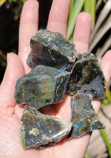 Labradorite Natural Gemstone Seeing Stone Window for Divination and Scrying
