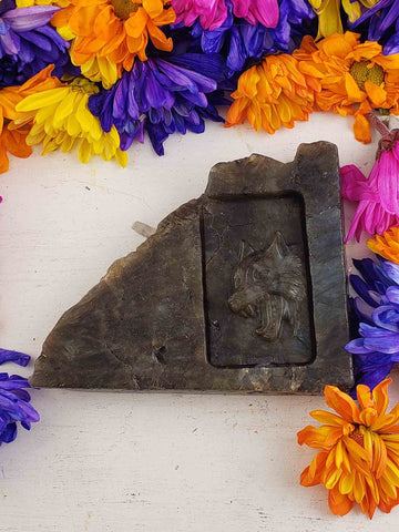 Labradorite Gemstone Bas Relief Carving - Wolf