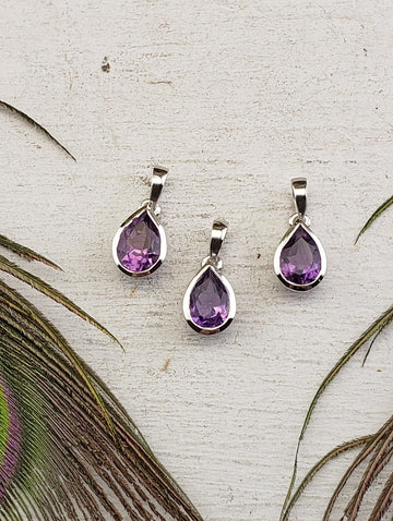 Amethyst Gemstone Sterling Silver Pendant - Lily | Crystal Gemstone Shop.