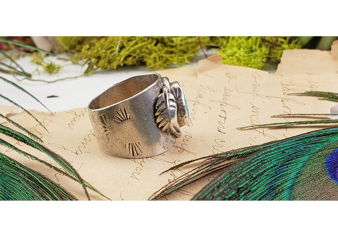 Vintage Sterling Silver Turquoise Gemstone Ring 2