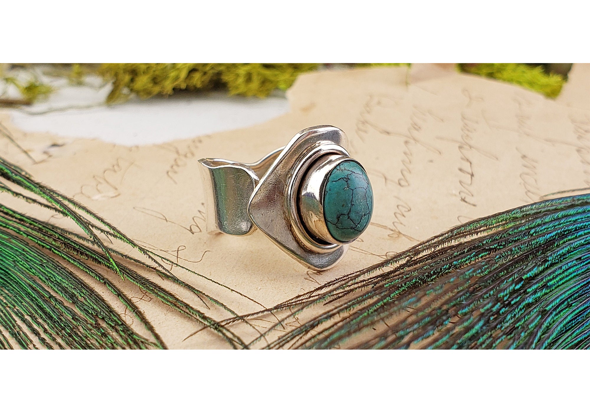 Vintage Sterling Silver Turquoise Gemstone Ring 3